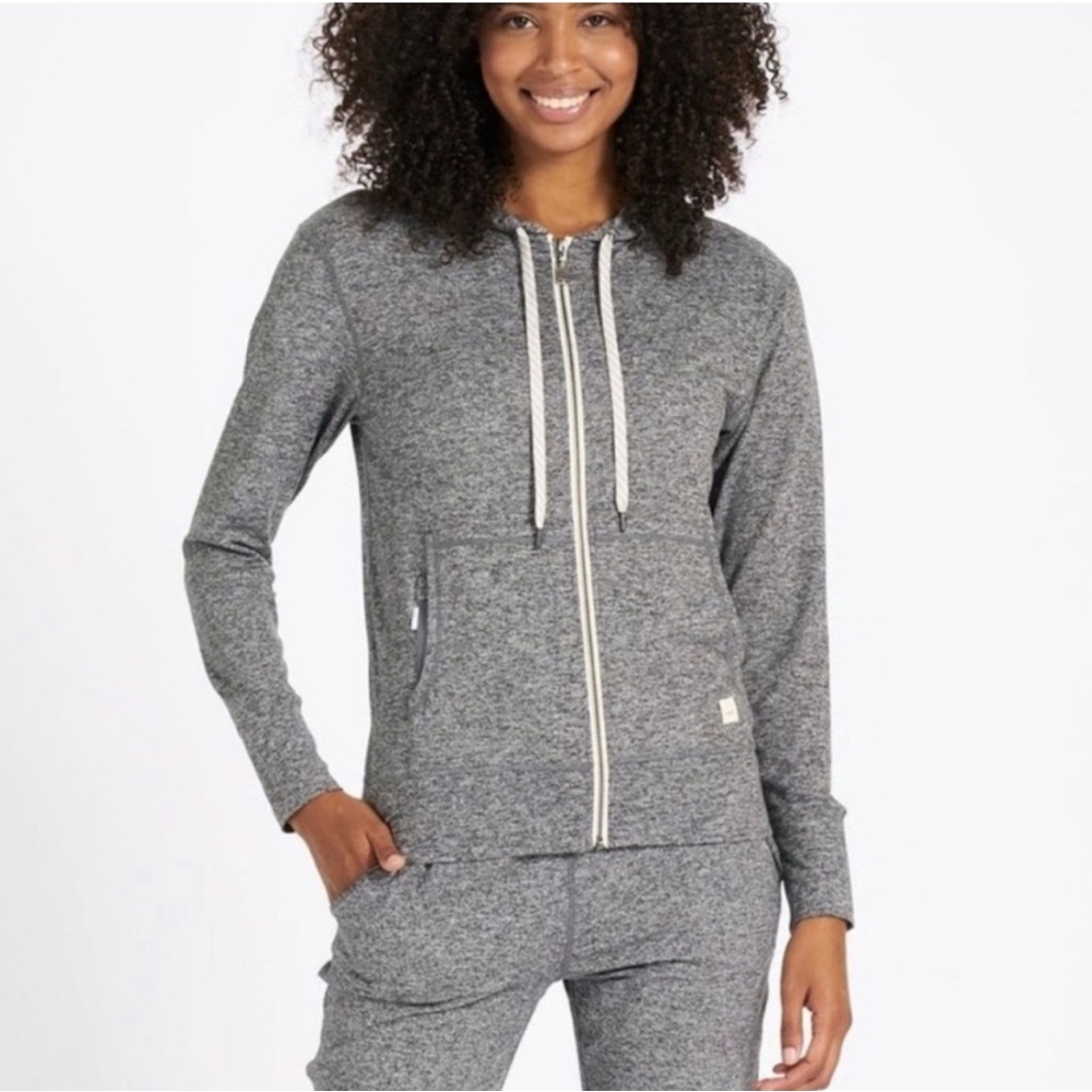Vuori Halo Performance Hoodie Heather Grey XS